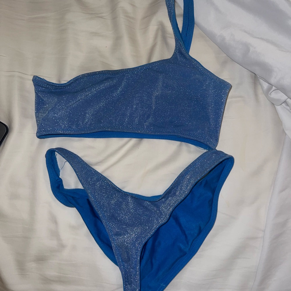 Triangl sparkle bikini set